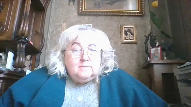 Snapshot of Lala-Love56 chatting on November 2025 08:40:01 AM Lala-Love56 online show from November 2025 08:40:01 AM