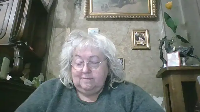 Snapshot of Lala-Love56 chatting on November 2025 09:40:01 PM Lala-Love56 online show from November 2025 09:40:01 PM