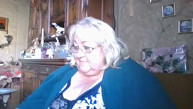 Snapshot of Lala-Love56 chatting on September 2025 02:35:02 PM Lala-Love56 online show from September 2025 02:35:02 PM