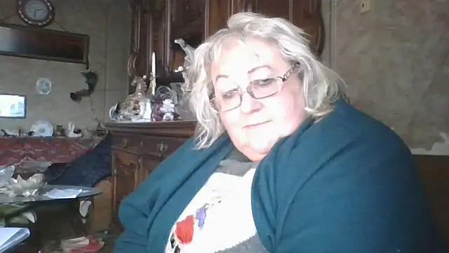 Snapshot of Lala-Love56 chatting on October 2025 11:33:01 AM Lala-Love56 online show from October 2025 11:33:01 AM