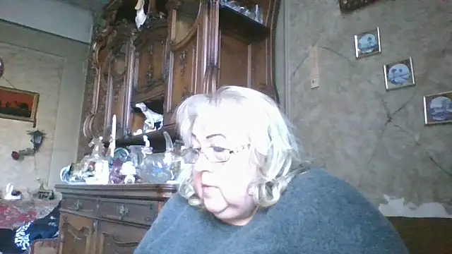 Snapshot of Lala-Love56 chatting on October 2025 02:03:02 PM Lala-Love56 online show from October 2025 02:03:02 PM