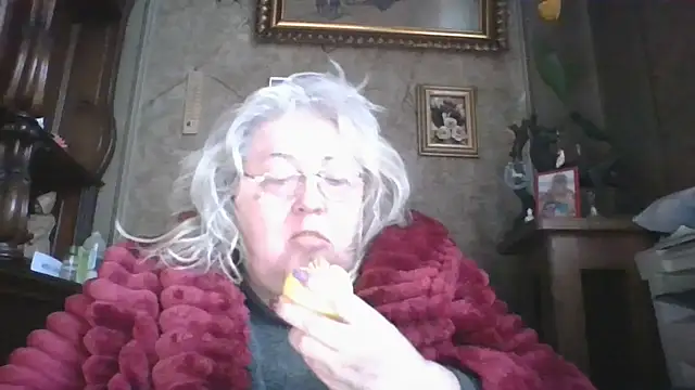 Snapshot of Lala-Love56 chatting on November 2025 10:38:02 AM Lala-Love56 online show from November 2025 10:38:02 AM