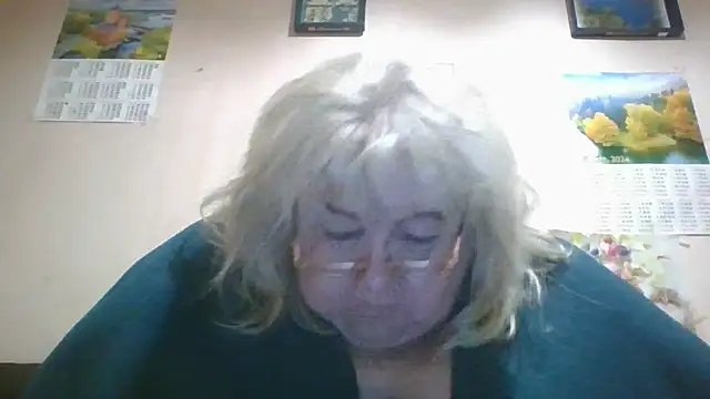 Snapshot of Lala-Love56 chatting on December 2025 11:32:02 PM Lala-Love56 online show from December 2025 11:32:02 PM