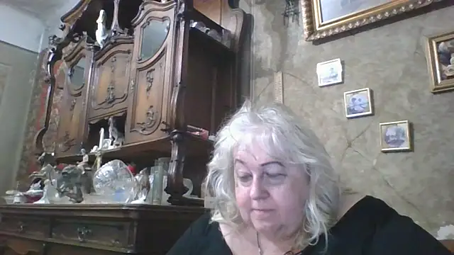 Lala-Love56 online show from May 2026 06:03:02 PM