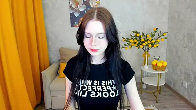 Snapshot of VioletHarme chatting on April 2026 11:56:02 AM VioletHarme online show from April 2026 11:56:02 AM