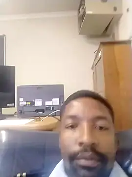 Snapshot of TopssyKreet chatting on November 2025 10:40:01 AM TopssyKreet online show from November 2025 10:40:01 AM