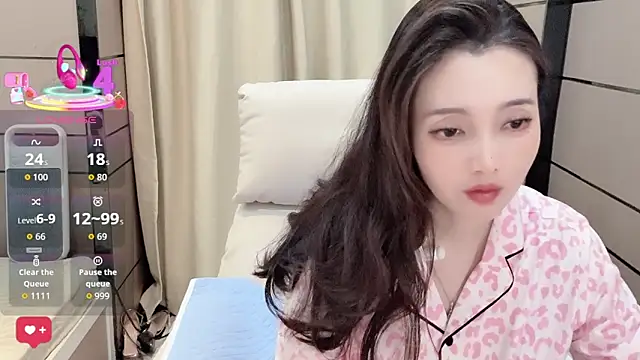  Ling Ling online show from November 2025 12:16:01 PM