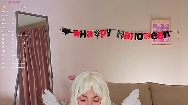 OliviaKis  online show from October 2025 07:31:01 AM