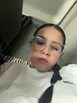 amberbakee online show from November 2025 01:28:01 PM