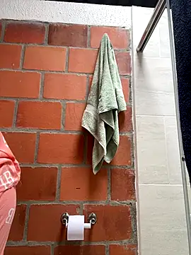 amberbakee online show from November 2025 03:26:01 PM