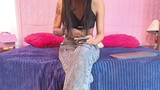 Snapshot of Baby_kinky-- chatting on October 2025 02:29:01 PM Baby kinky-- online show from October 2025 02:29:01 PM