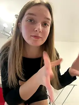 Bellatrisssaa online show from November 2025 02:32:01 PM