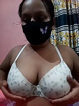 Snapshot of Samiya3344 chatting on September 2025 03:41:02 PM Samiya3344 online show from September 2025 03:41:02 PM