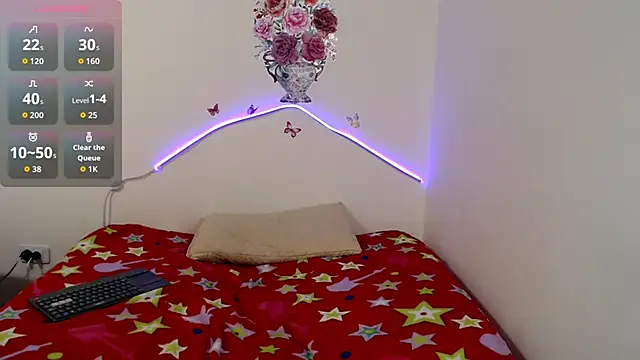 Snapshot of Valeryxs chatting on October 2025 07:59:01 PM Valeryxs online show from October 2025 07:59:01 PM