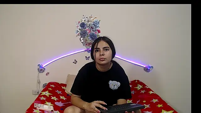 Snapshot of Valeryxs chatting on October 2025 07:57:02 PM Valeryxs online show from October 2025 07:57:02 PM