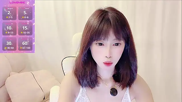 yuanbao a online show from February 2026 11:54:01 AM