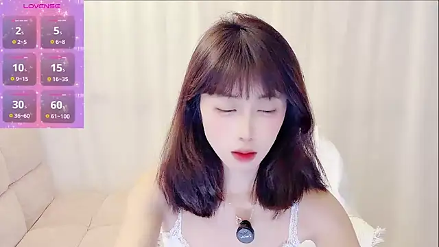 yuanbao a online show from February 2026 12:13:02 PM