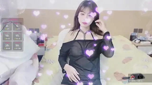 yuanbao a online show from November 2025 11:42:02 AM