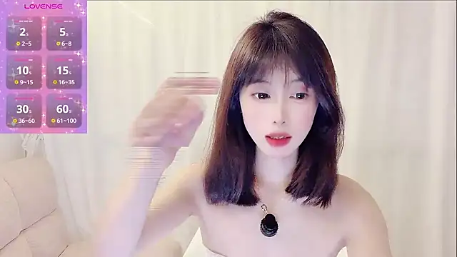 yuanbao a online show from February 2026 12:07:01 PM