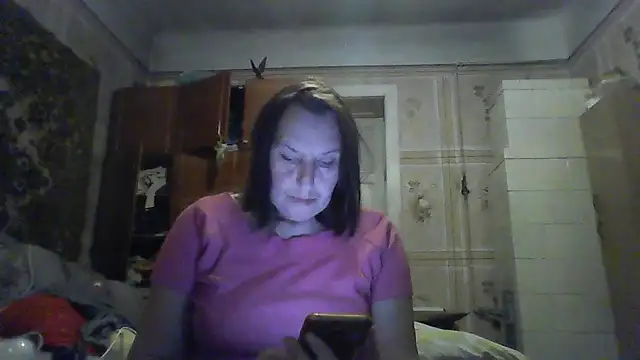 AnnaLive570 online show from December 2025 02:37:01 PM