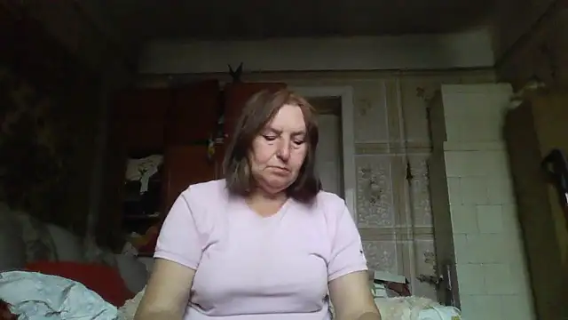 AnnaLive570 online show from October 2025 12:50:01 PM