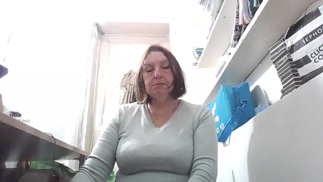 AnnaLive570 online show from April 2026 11:48:02 AM