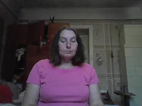 AnnaLive570 online show from November 2025 12:20:01 PM