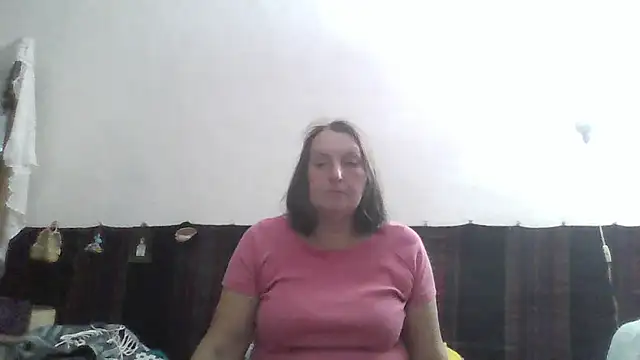 Snapshot of AnnaLive570 chatting on May 2026 05:40:02 PM AnnaLive570 online show from May 2026 05:40:02 PM
