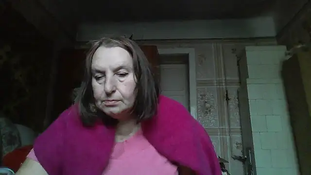 AnnaLive570 online show from November 2025 12:16:01 PM