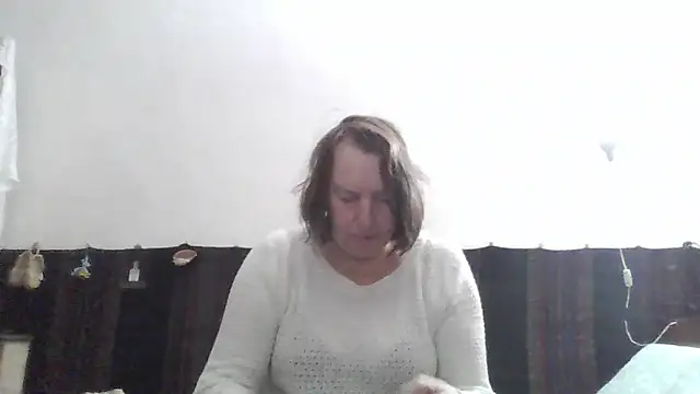 AnnaLive570 online show from April 2026 12:40:01 AM