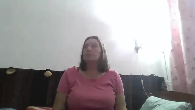 Snapshot of AnnaLive570 chatting on June 2026 03:18:01 PM AnnaLive570 online show from June 2026 03:18:01 PM