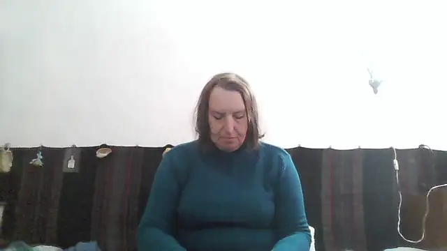 AnnaLive570 online show from April 2026 01:06:02 PM