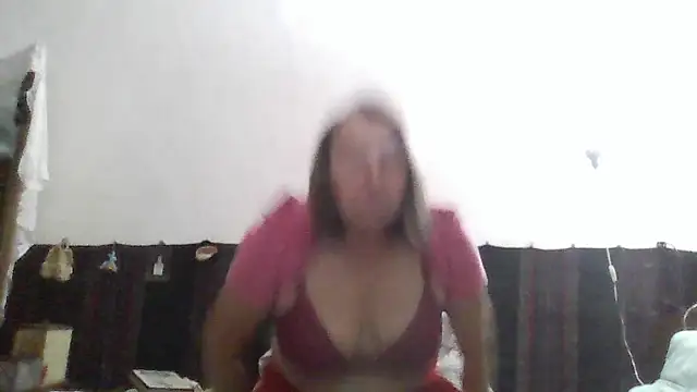Snapshot of AnnaLive570 chatting on June 2026 03:39:01 AM AnnaLive570 online show from June 2026 03:39:01 AM