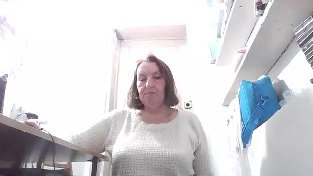 AnnaLive570 online show from March 2026 12:17:02 PM