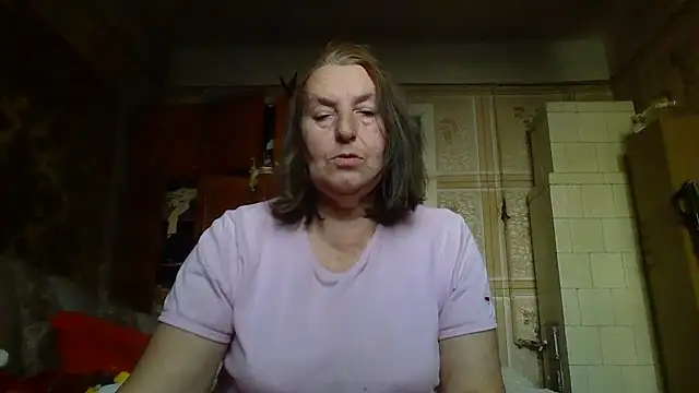 AnnaLive570 online show from October 2025 12:37:02 PM