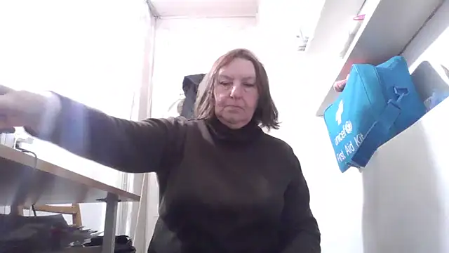 AnnaLive570 online show from April 2026 04:25:01 AM