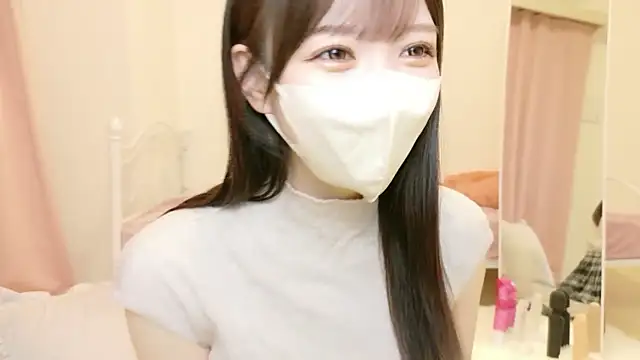 roachan  online show from February 2026 12:13:02 PM