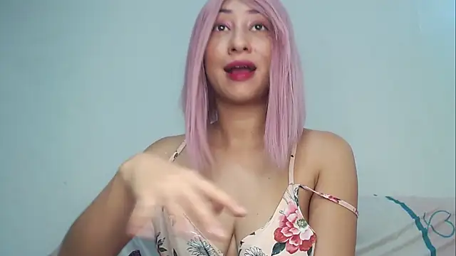 MoonScarlett online show from October 2025 04:48:01 PM