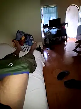 Snapshot of TrickingTroll chatting on November 2025 09:07:01 PM TrickingTroll online show from November 2025 09:07:01 PM