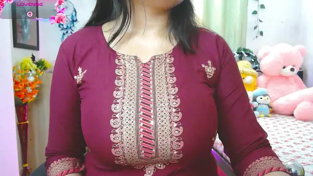 WildDimpi 0 online show from May 2026 04:25:02 PM