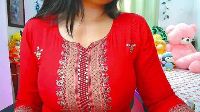 WildDimpi 0 online show from May 2026 06:28:02 PM