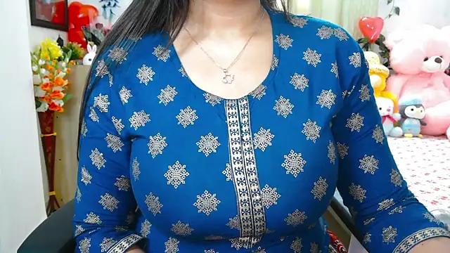 WildDimpi 0 online show from February 2026 06:10:02 PM