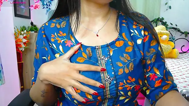 WildDimpi 0 online show from November 2025 06:22:02 PM