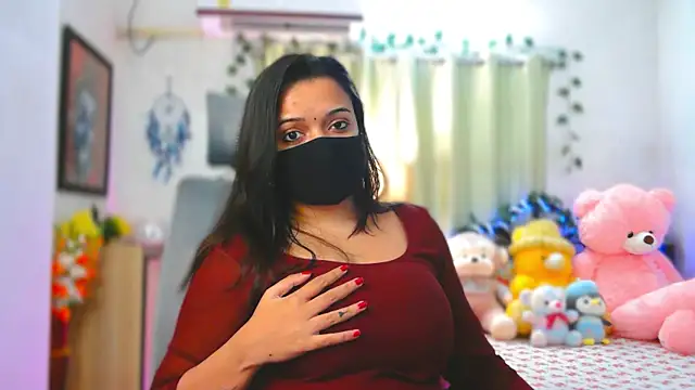 WildDimpi 0 online show from June 2026 05:35:02 PM