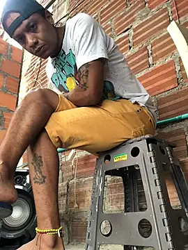 elpeluchenegroxxx3 online show from March 2026 05:27:01 PM