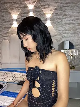 Kristy1  online show from September 2025 11:04:01 AM