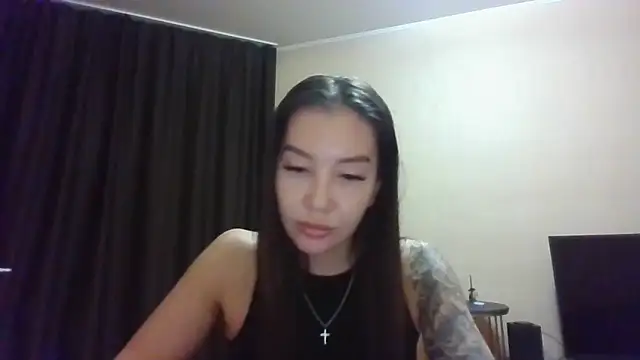 Snapshot of Vashniya chatting on November 2025 09:29:02 PM Vashniya online show from November 2025 09:29:02 PM