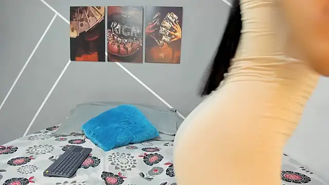 Sexy777Couple online show from April 2026 12:57:02 AM