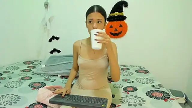 Sexy777Couple online show from October 2025 10:09:01 PM