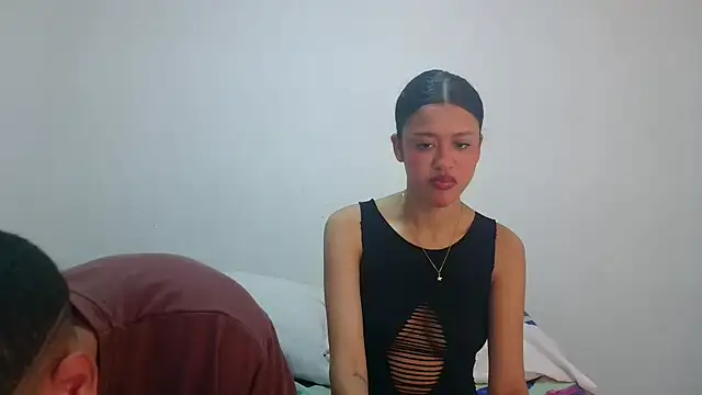 Snapshot of Sexy777Couple chatting on September 2025 01:38:02 PM Sexy777Couple online show from September 2025 01:38:02 PM